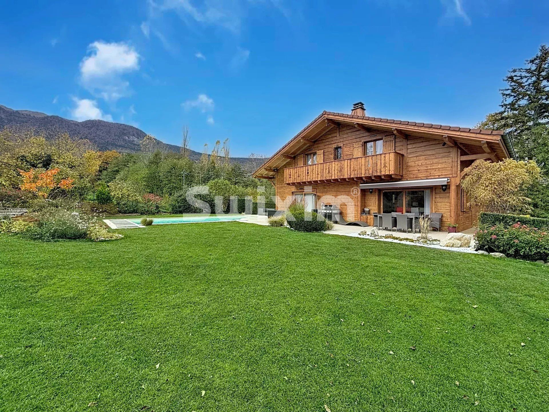 chalet 8 Pièces en vente sur Thoiry (01710)