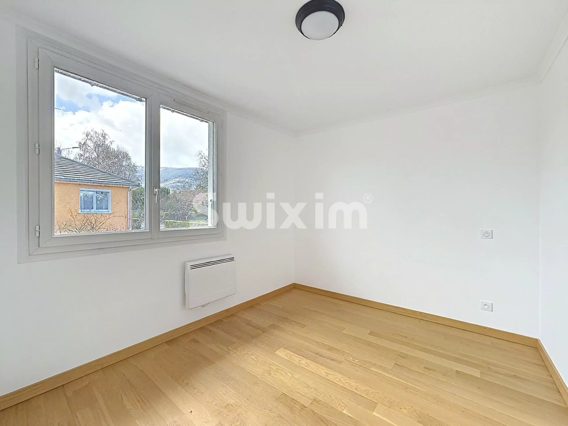 maison 5 Pièces en vente sur Saint-Genis-Pouilly (01630)