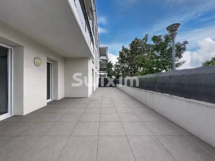 Location Appartement Saint-Genis-Pouilly 4&nbsp;Pièces 86.5&nbsp;m²