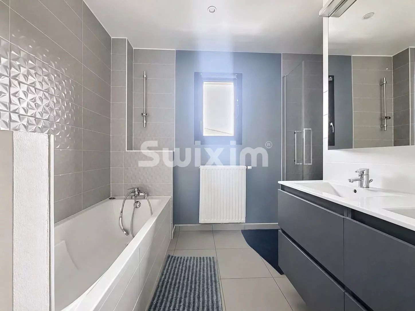 maison 6 Pièces en location sur Prévessin-Moëns (01280)