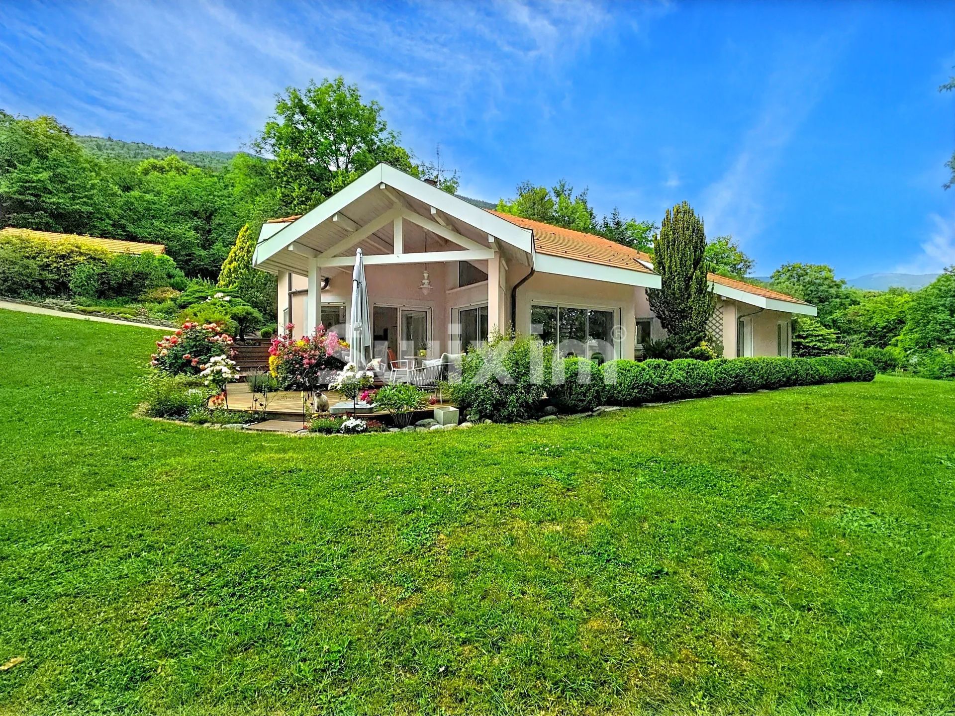 maison 5 Pièces en vente sur Échenevex (01170)