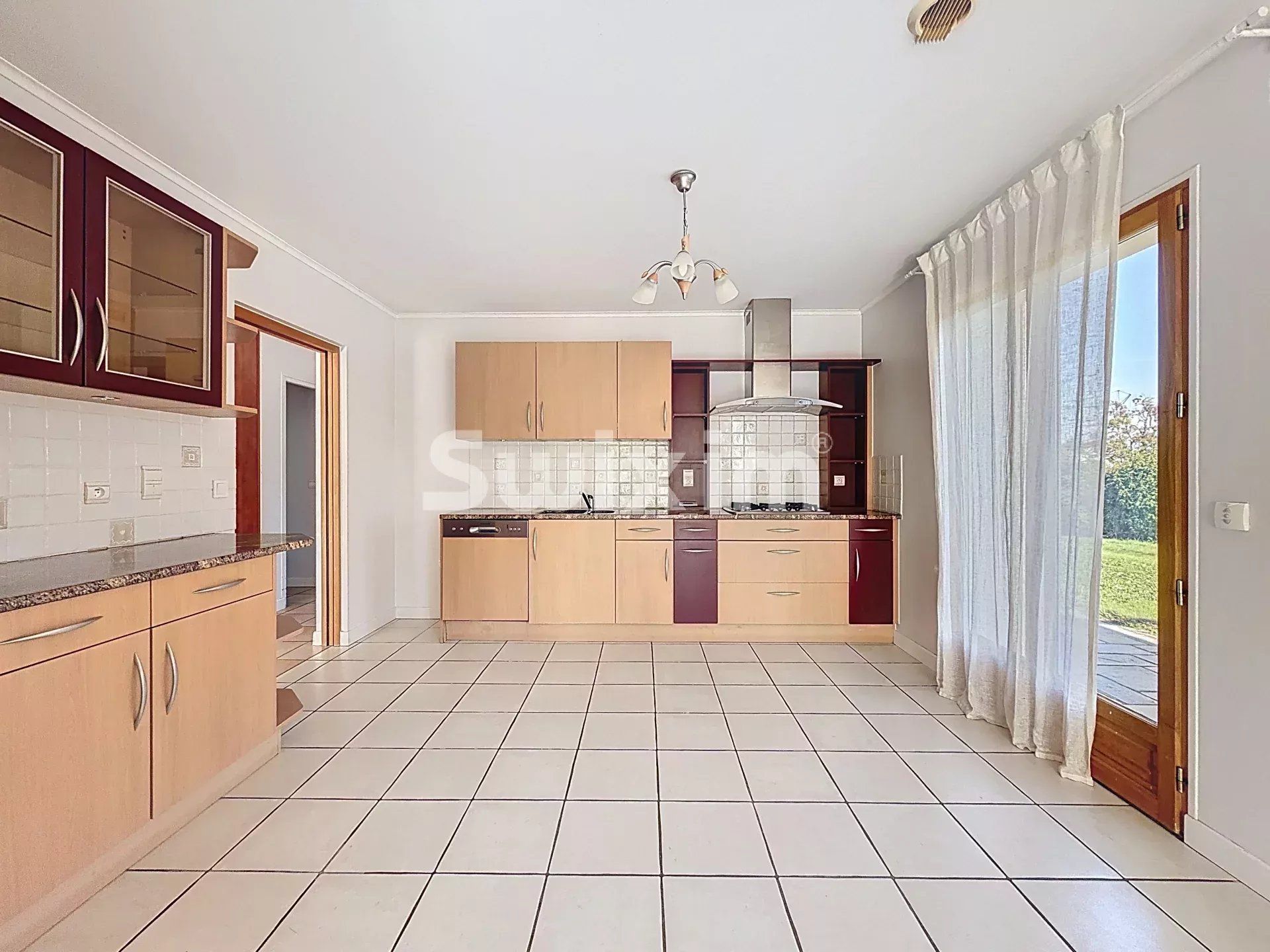 maison 7 Pièces en vente sur Grilly (01220)