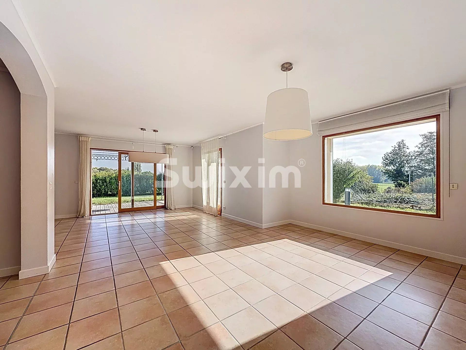 maison 7 Pièces en vente sur Grilly (01220)