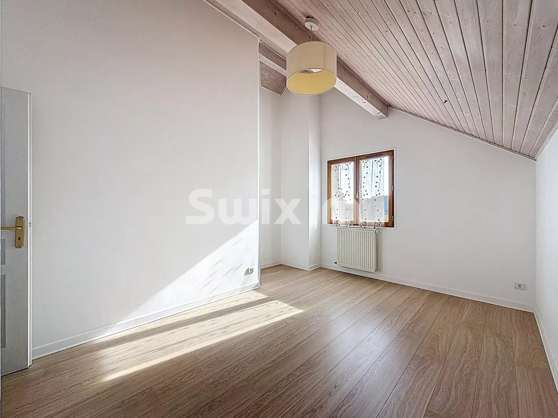 maison 7 Pièces en vente sur Grilly (01220)