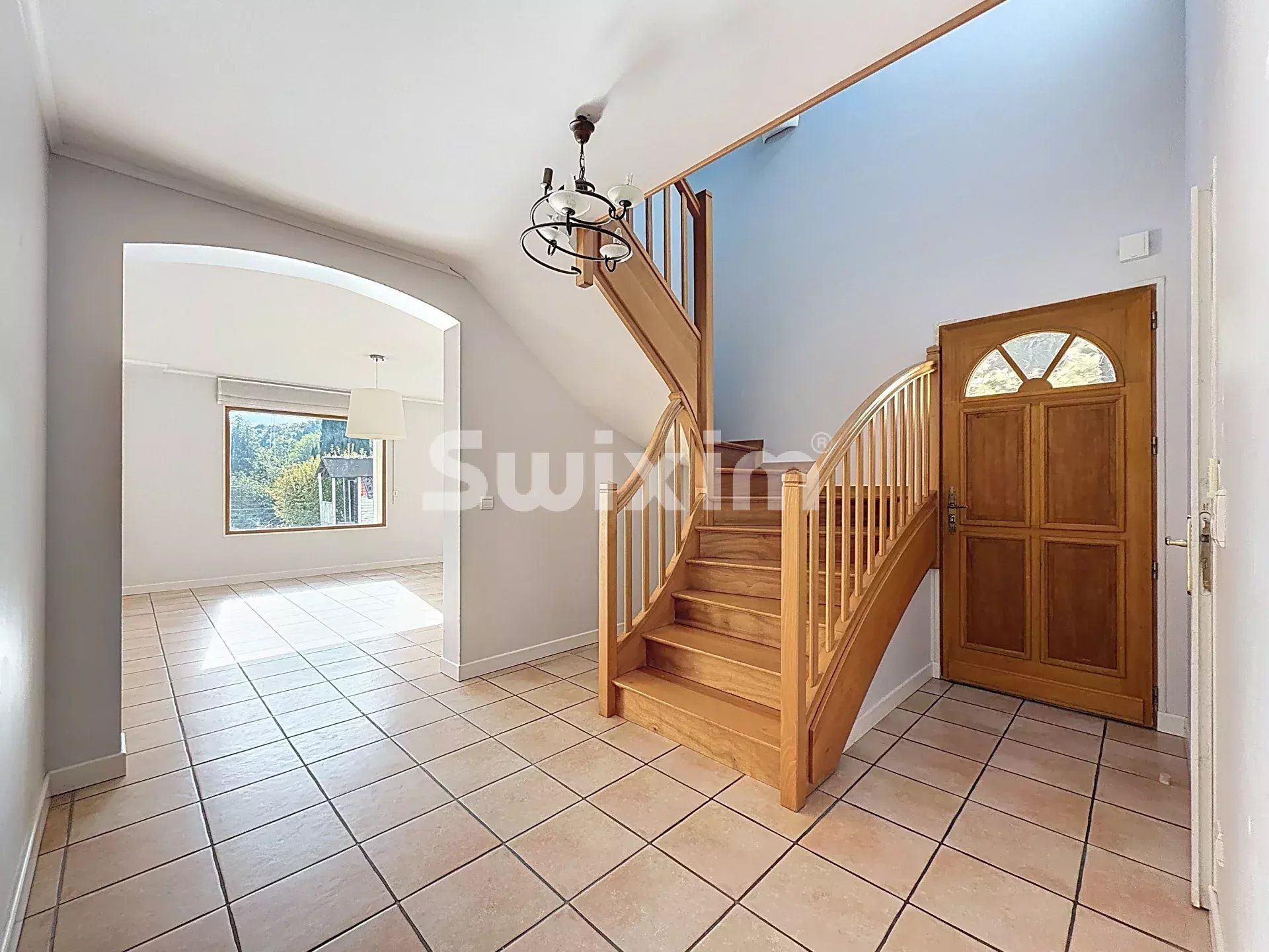 maison 7 Pièces en vente sur Grilly (01220)