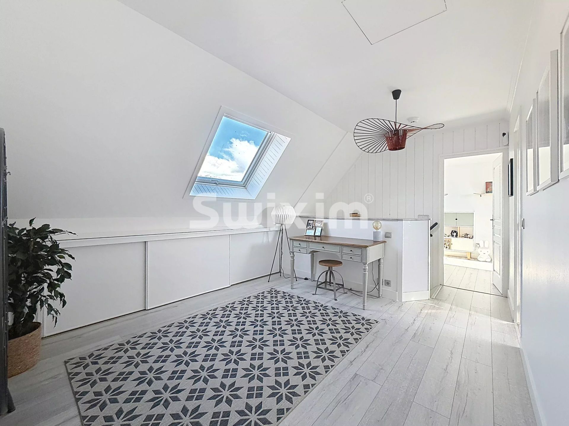 maison 8 Pièces en vente sur Saint-Genis-Pouilly (01630)