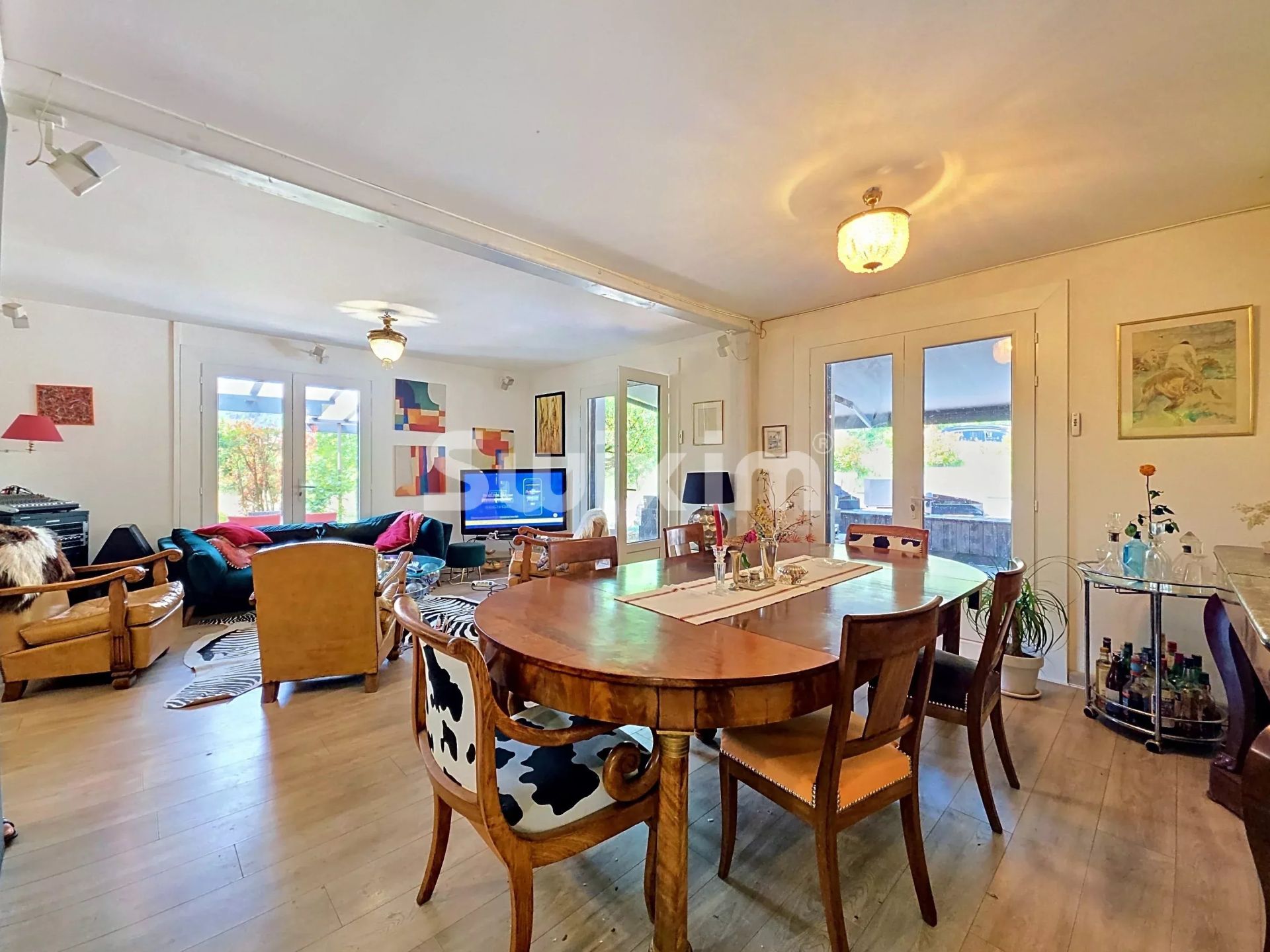 maison 7 Pièces en vente sur Divonne-les-Bains (01220)