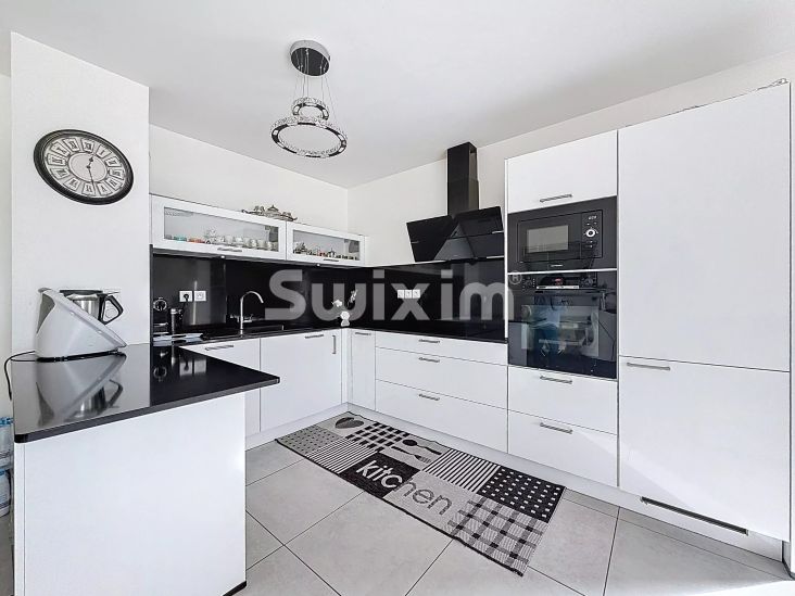 Vente Appartement Ornex 4&nbsp;Pièces 81&nbsp;m²