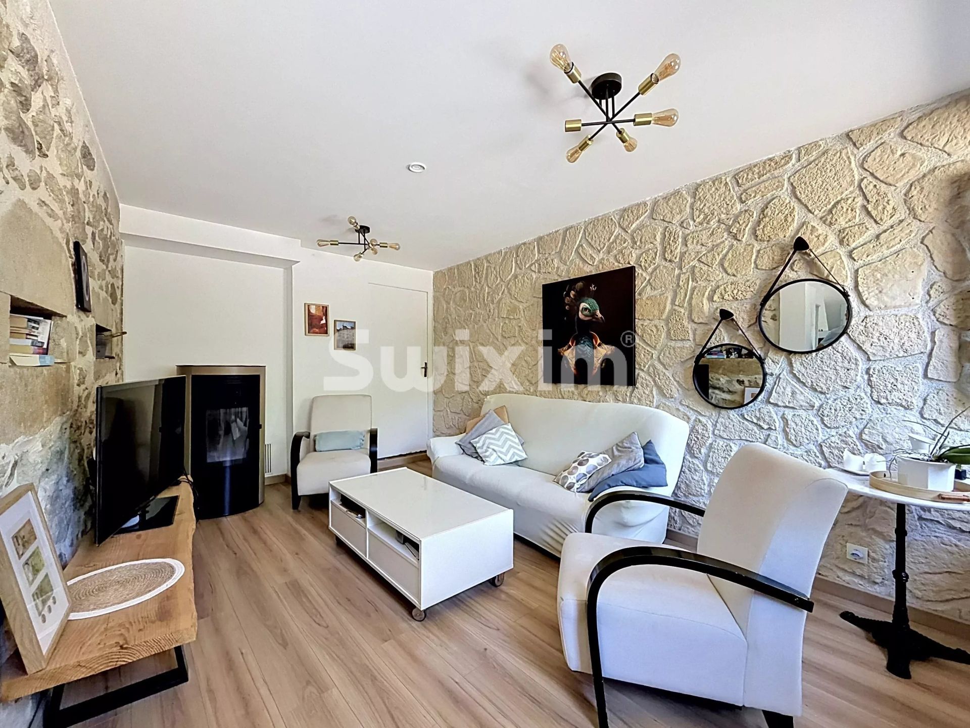 house 4 Rooms for sale on Péron (01630)