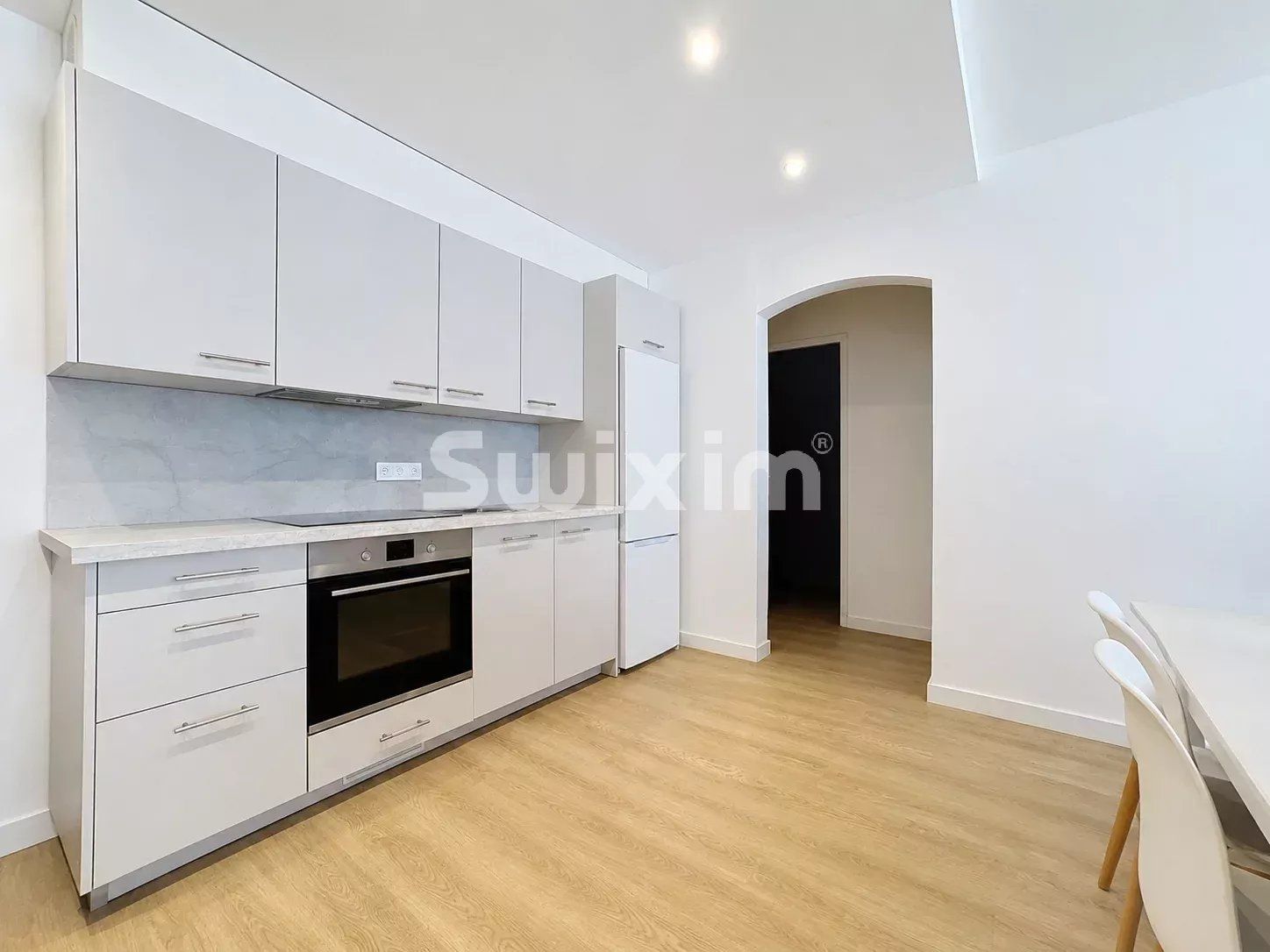 apartment 2 Rooms for sale on Saint-Genis-Pouilly (01630)