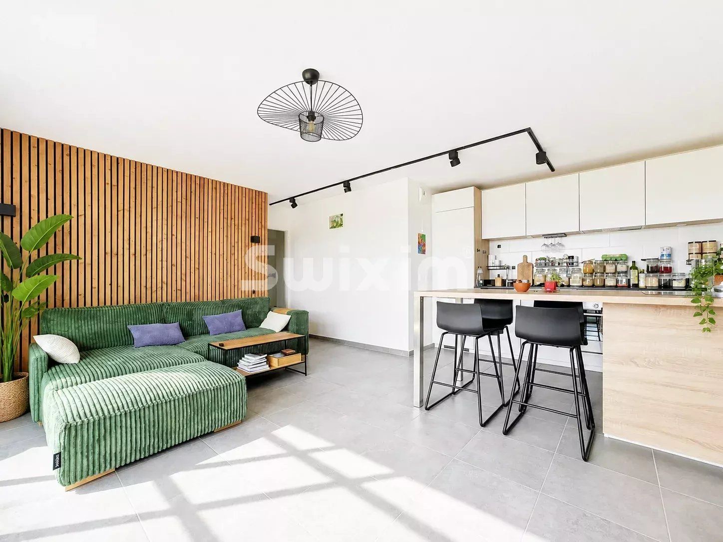 apartment 3 Rooms for sale on Cessy (01170)