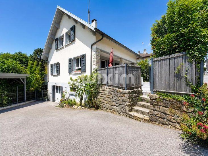 Vente Maison Divonne-les-Bains 6&nbsp;Pièces 158&nbsp;m²