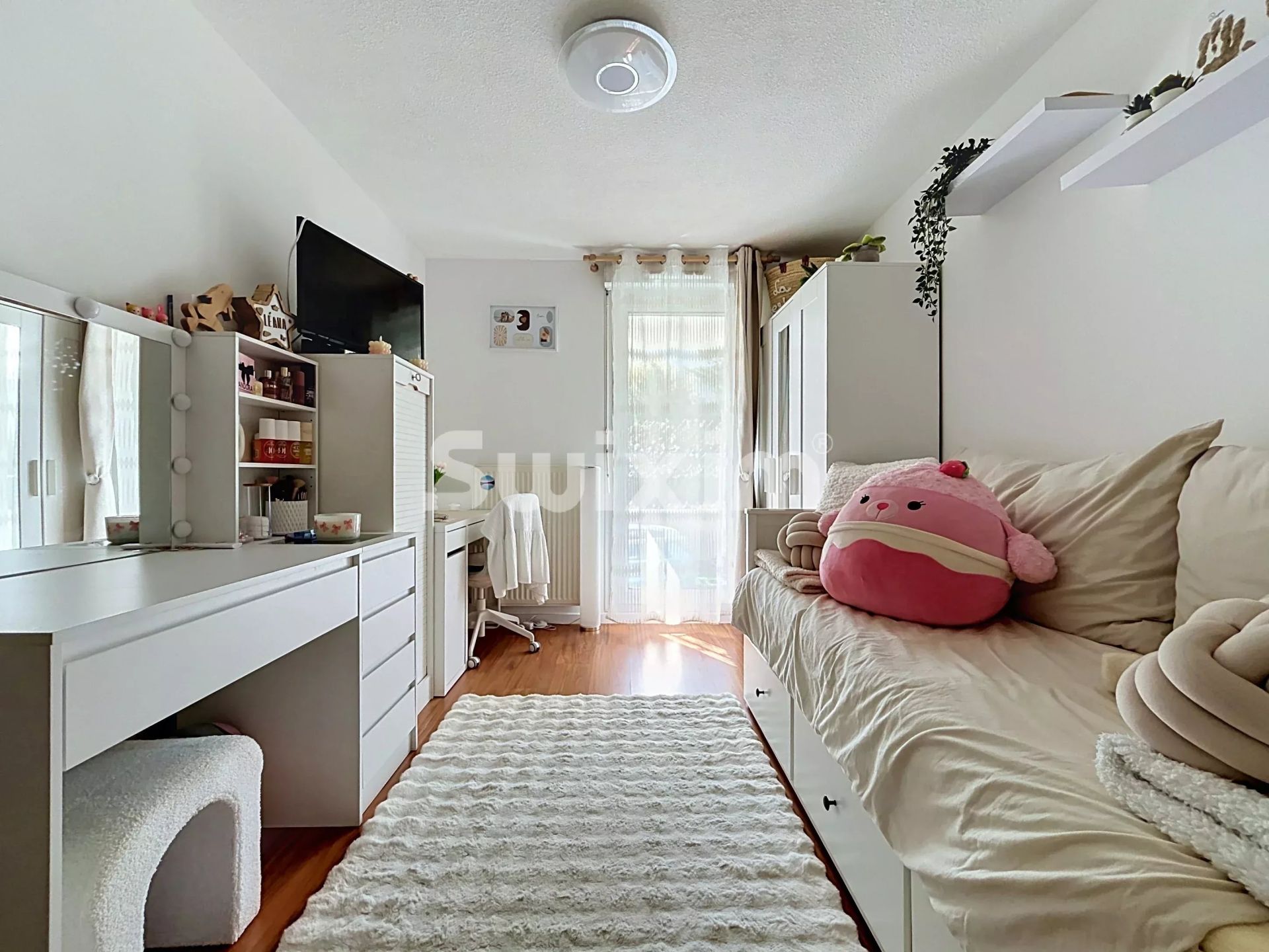 apartment 3 Rooms for sale on Gex (01170)