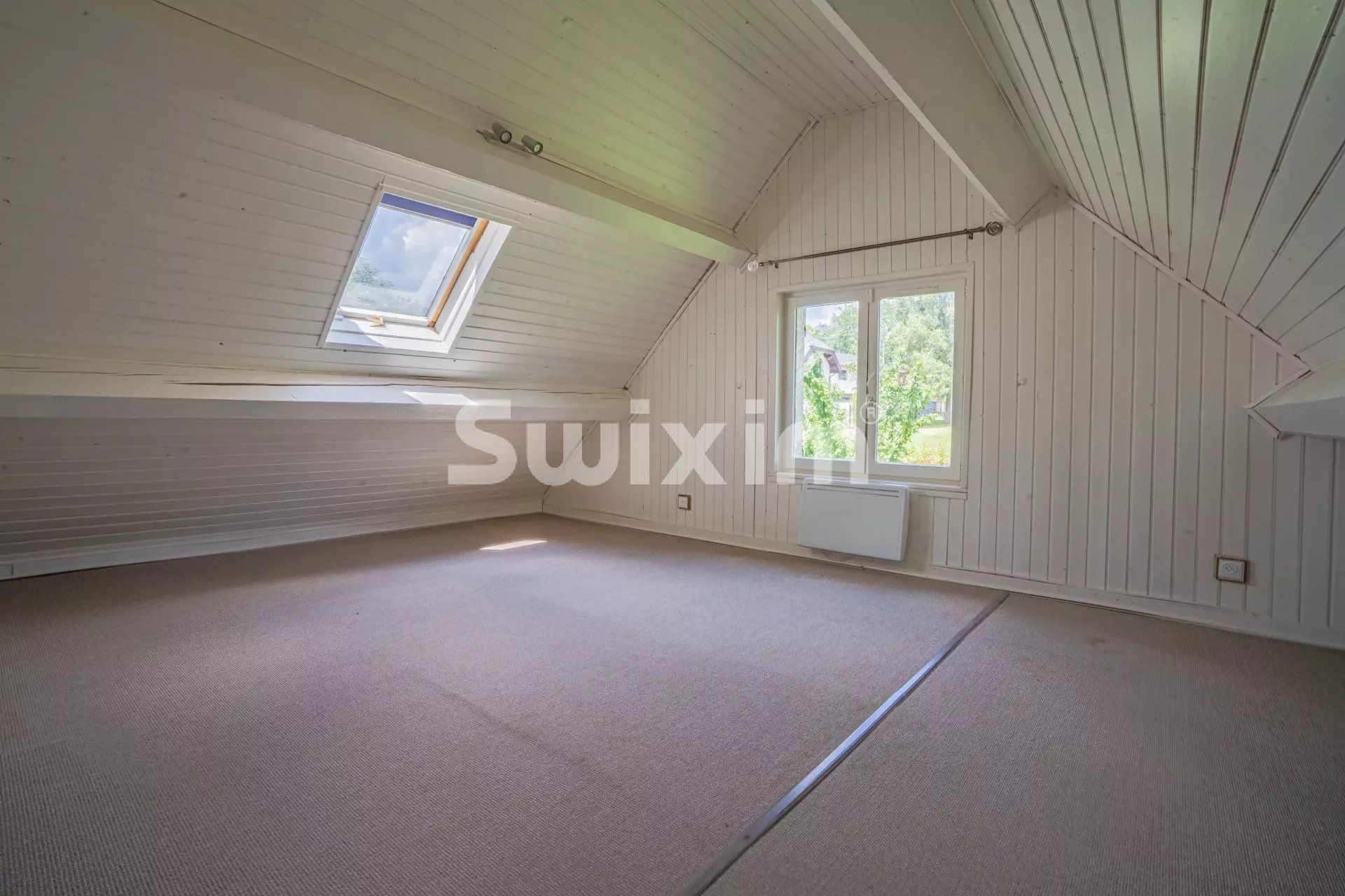 maison 8 Pièces en vente sur Cessy (01170)
