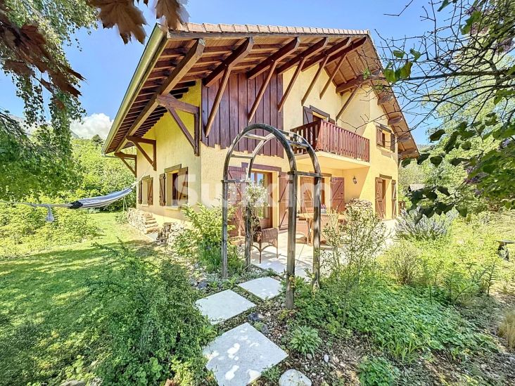 Vente Maison Gex 6&nbsp;Pièces 186&nbsp;m²