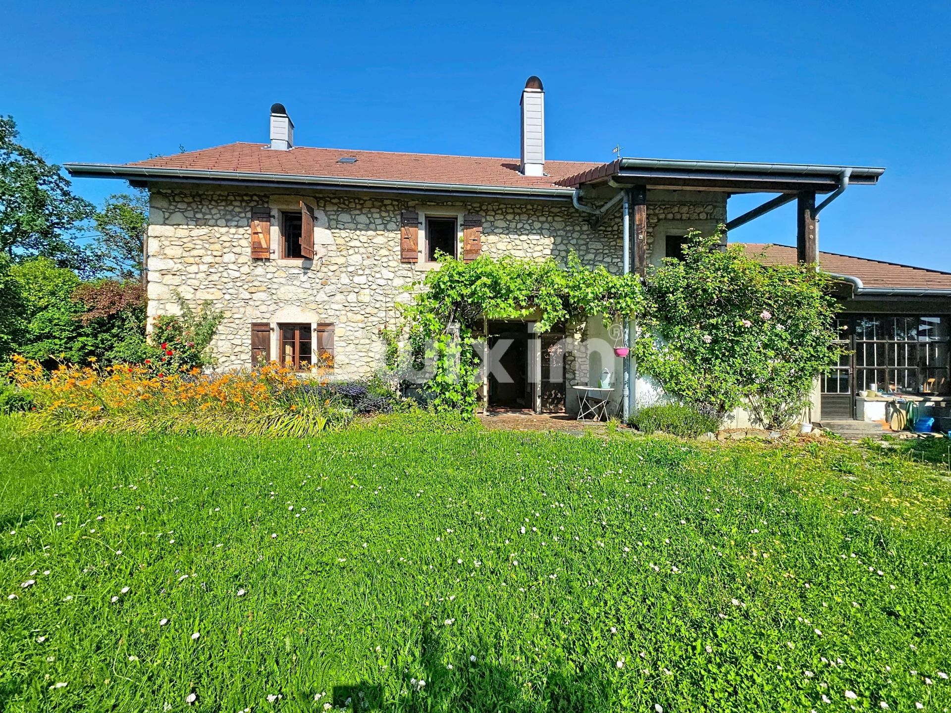maison 6 Pièces en vente sur Échenevex (01170)