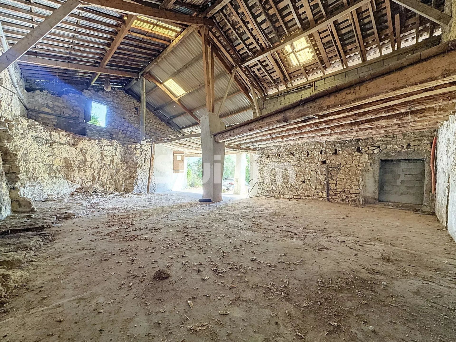 maison 1 pièce en vente sur Valserhône (01200)
