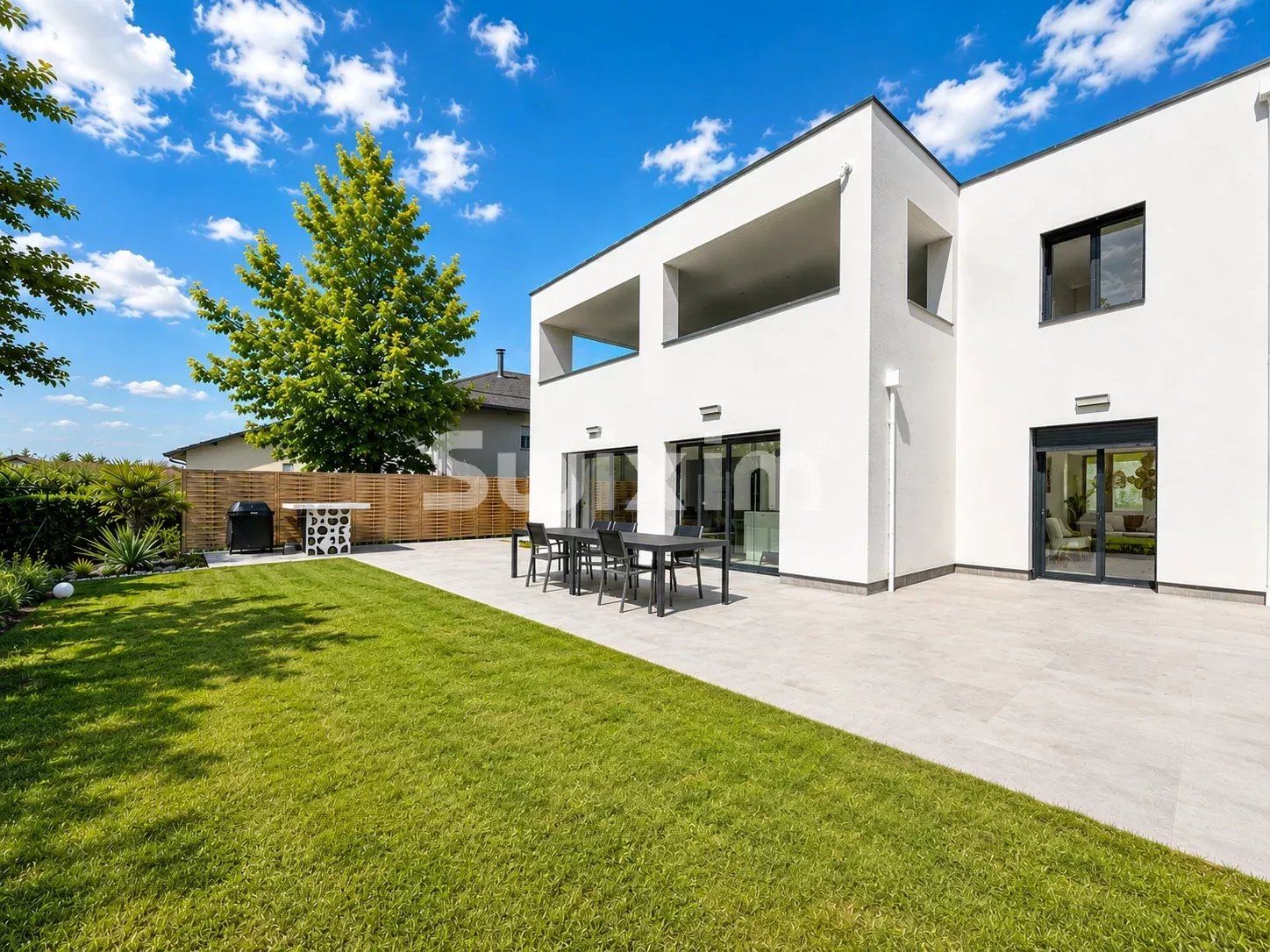 maison 8 Pièces en vente sur Prévessin-Moëns (01280)