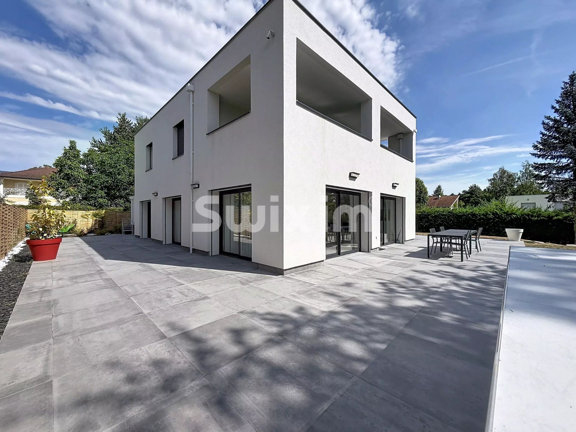 maison 8 Pièces en vente sur Prévessin-Moëns (01280)