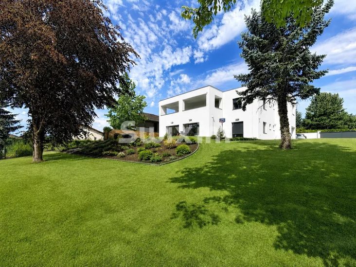 Vente Maison Prévessin-Moëns 8&nbsp;Pièces 323&nbsp;m²