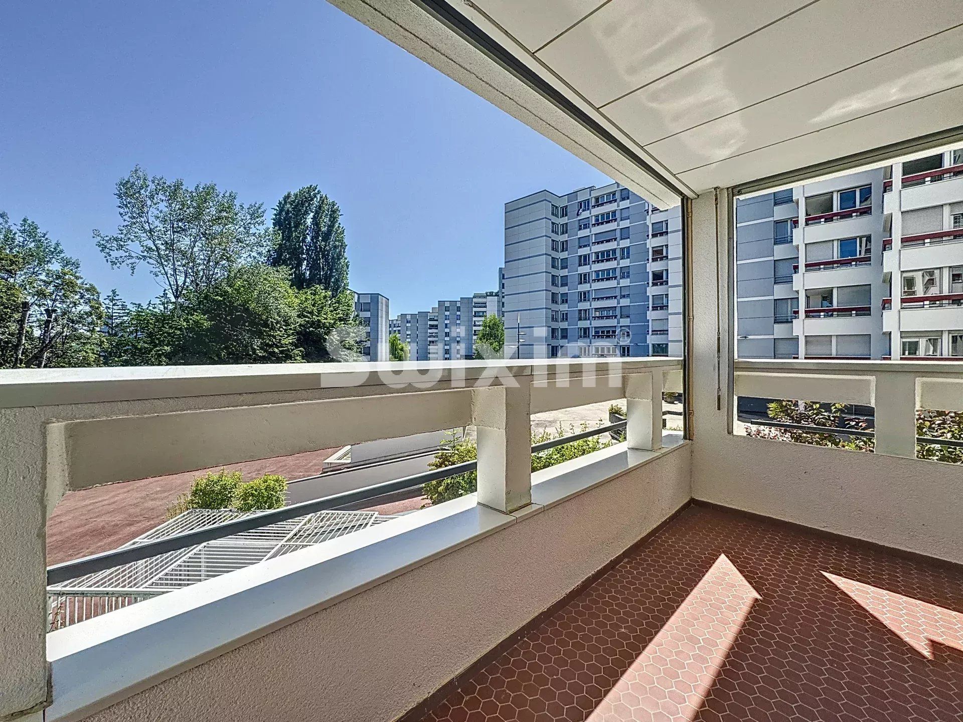Vente Appartement Saint-Genis-Pouilly 1&nbsp;pièce 33.65&nbsp;m²