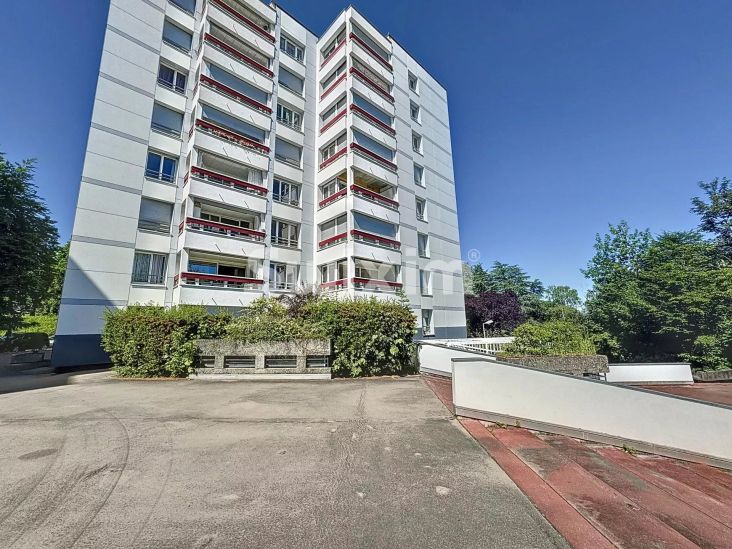 Vente Appartement Saint-Genis-Pouilly 1&nbsp;pièce 33.65&nbsp;m²