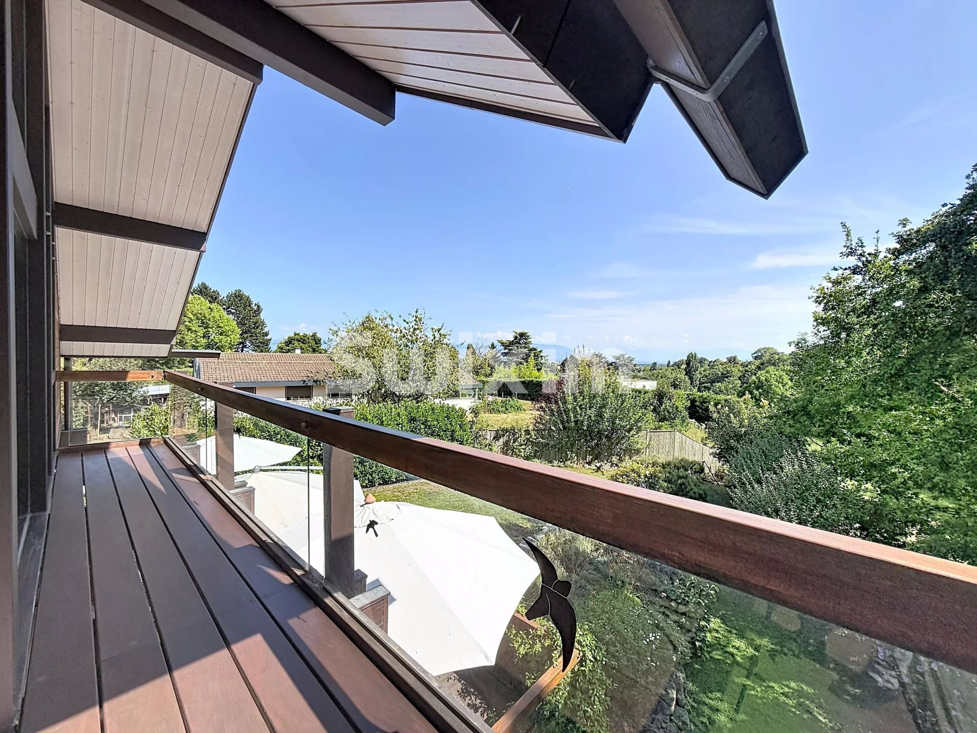 maison 10 Pièces en vente sur Divonne-les-Bains (01220)