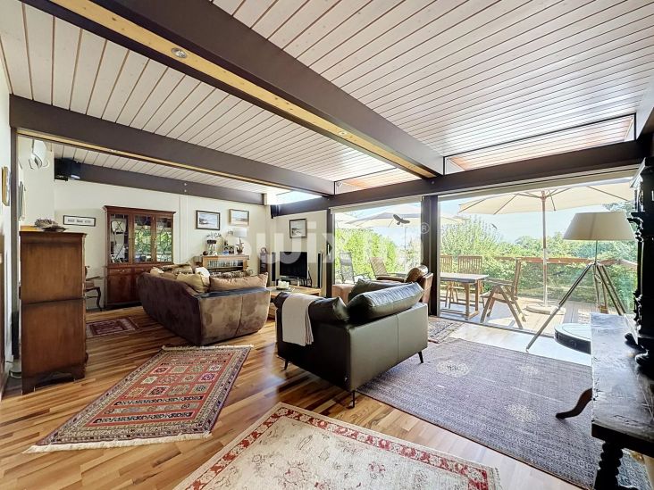 Vente Maison Divonne-les-Bains 10&nbsp;Pièces 363&nbsp;m²
