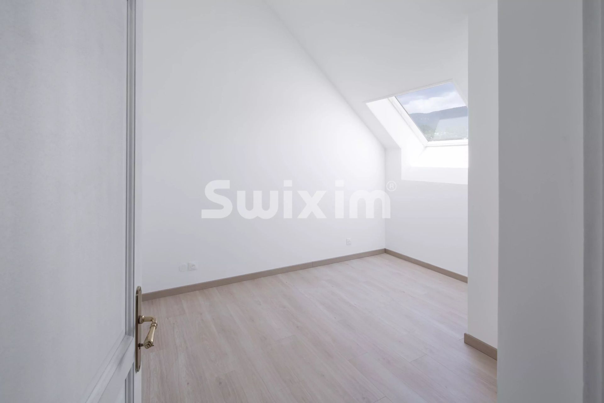 appartement 6 Pièces en vente sur Divonne-les-Bains (01220)