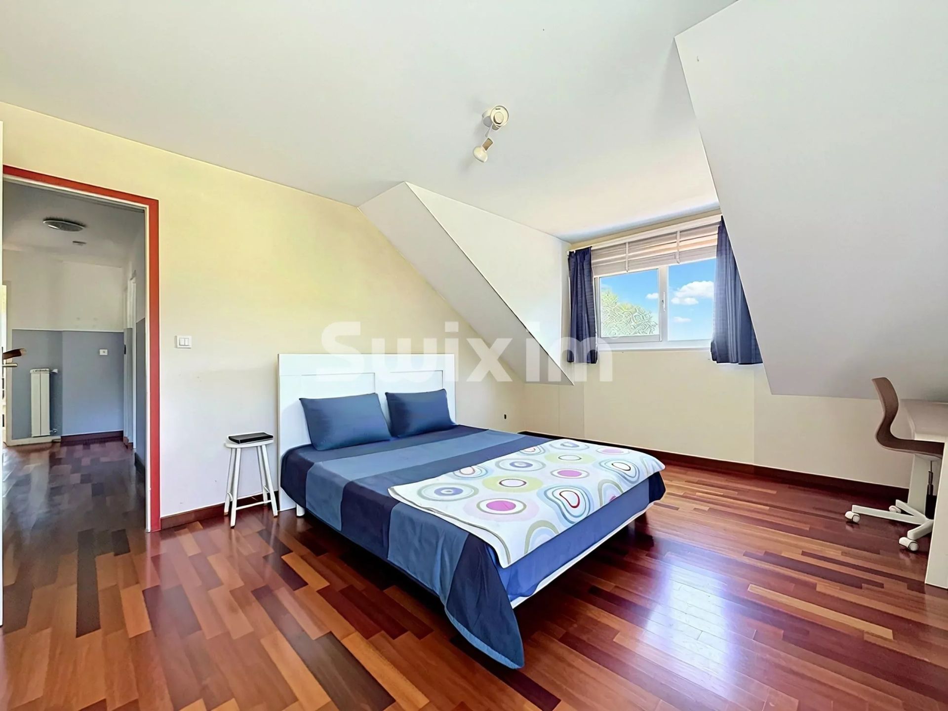 maison 8 Pièces en vente sur Ségny (01170)