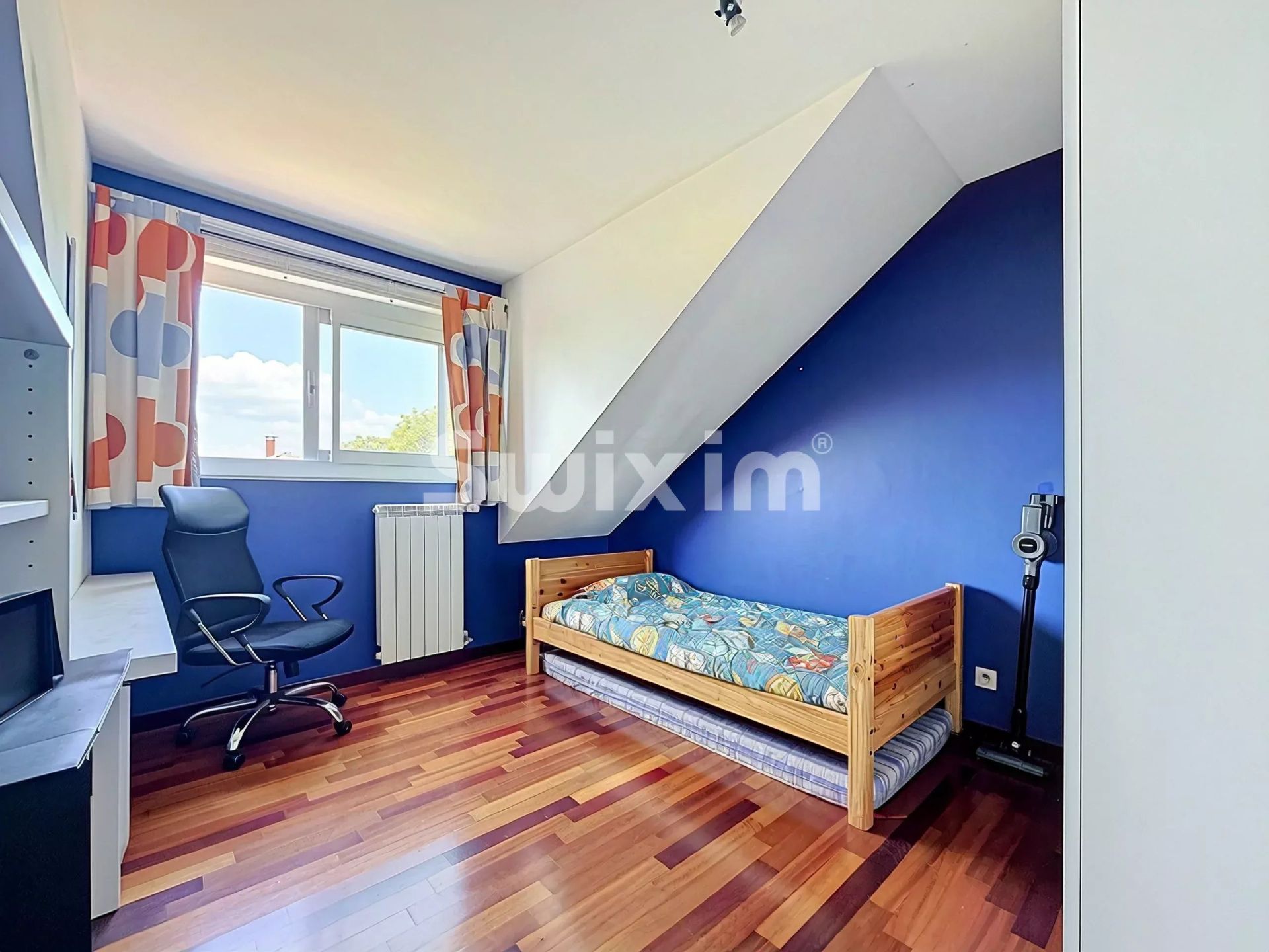 maison 8 Pièces en vente sur Ségny (01170)