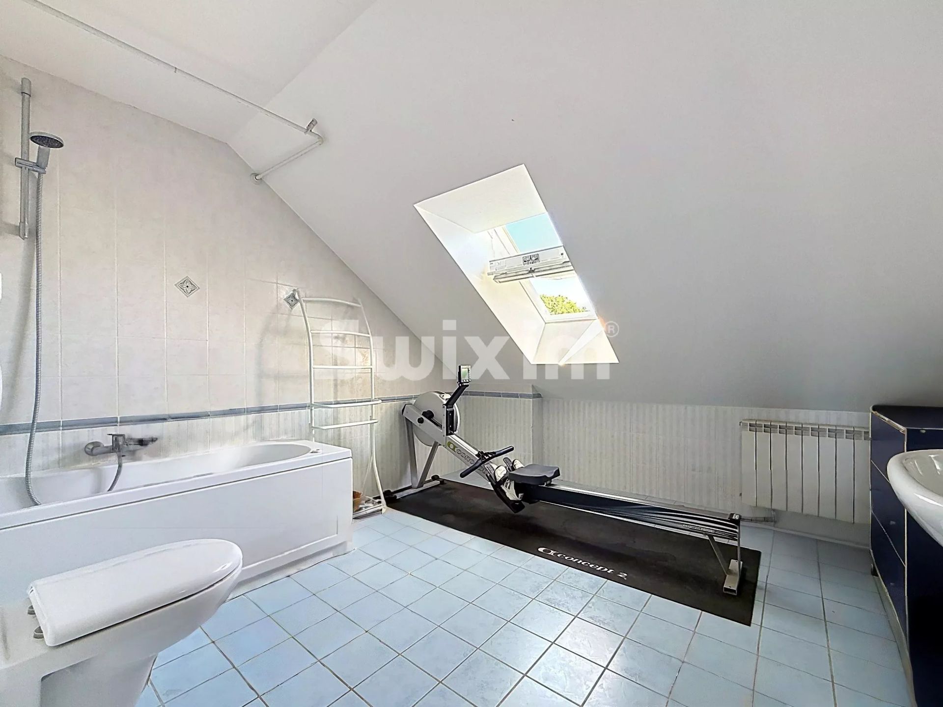 maison 8 Pièces en vente sur Ségny (01170)