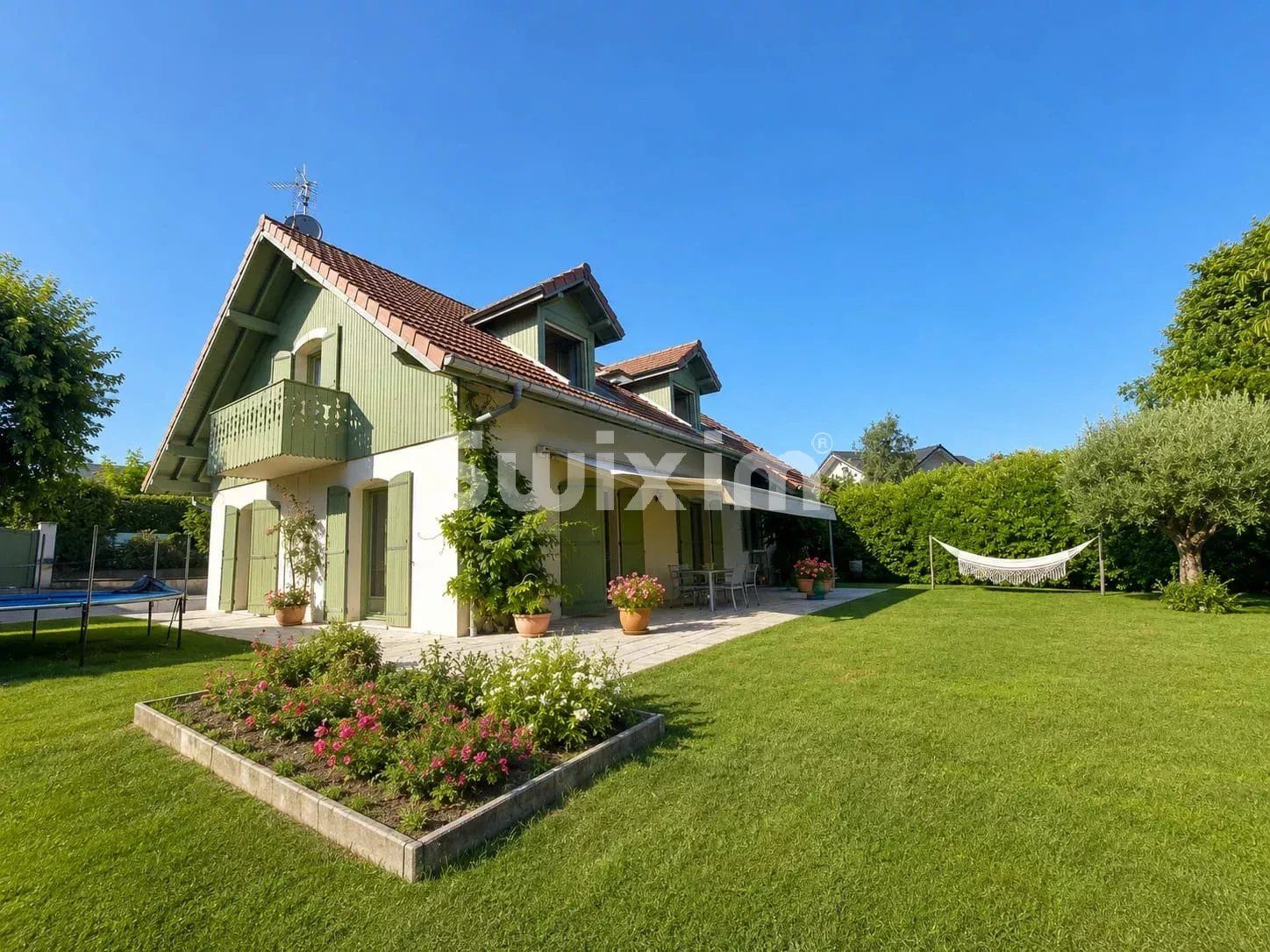 maison 8 Pièces en vente sur Cessy (01170)
