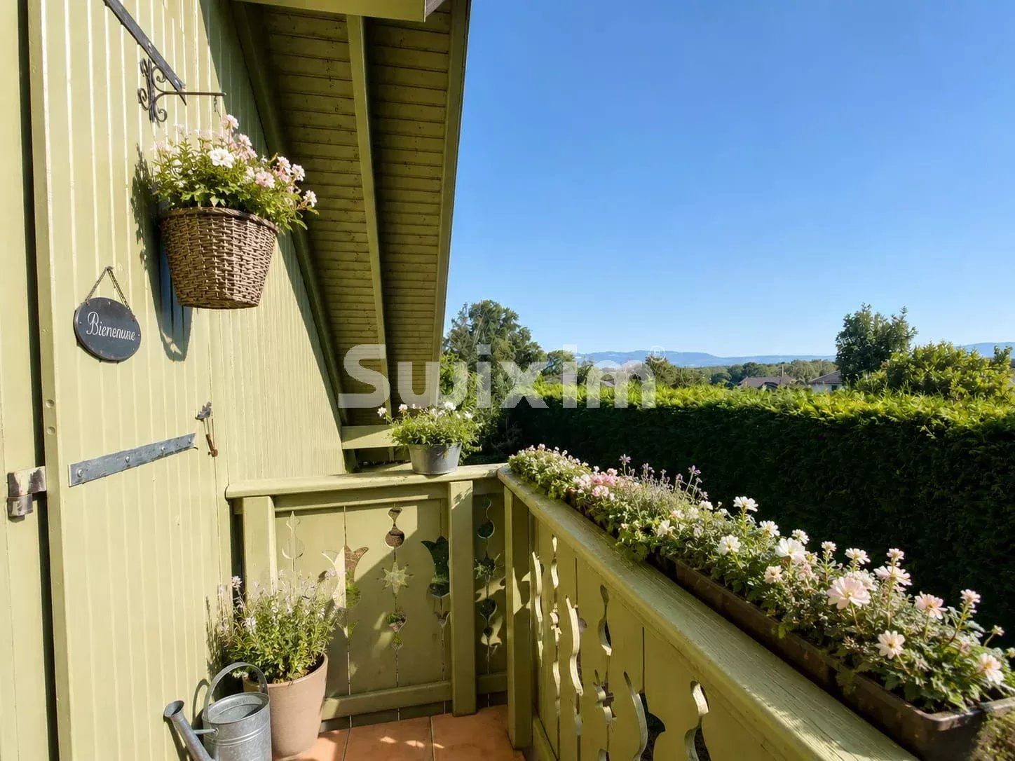 maison 8 Pièces en vente sur Cessy (01170)