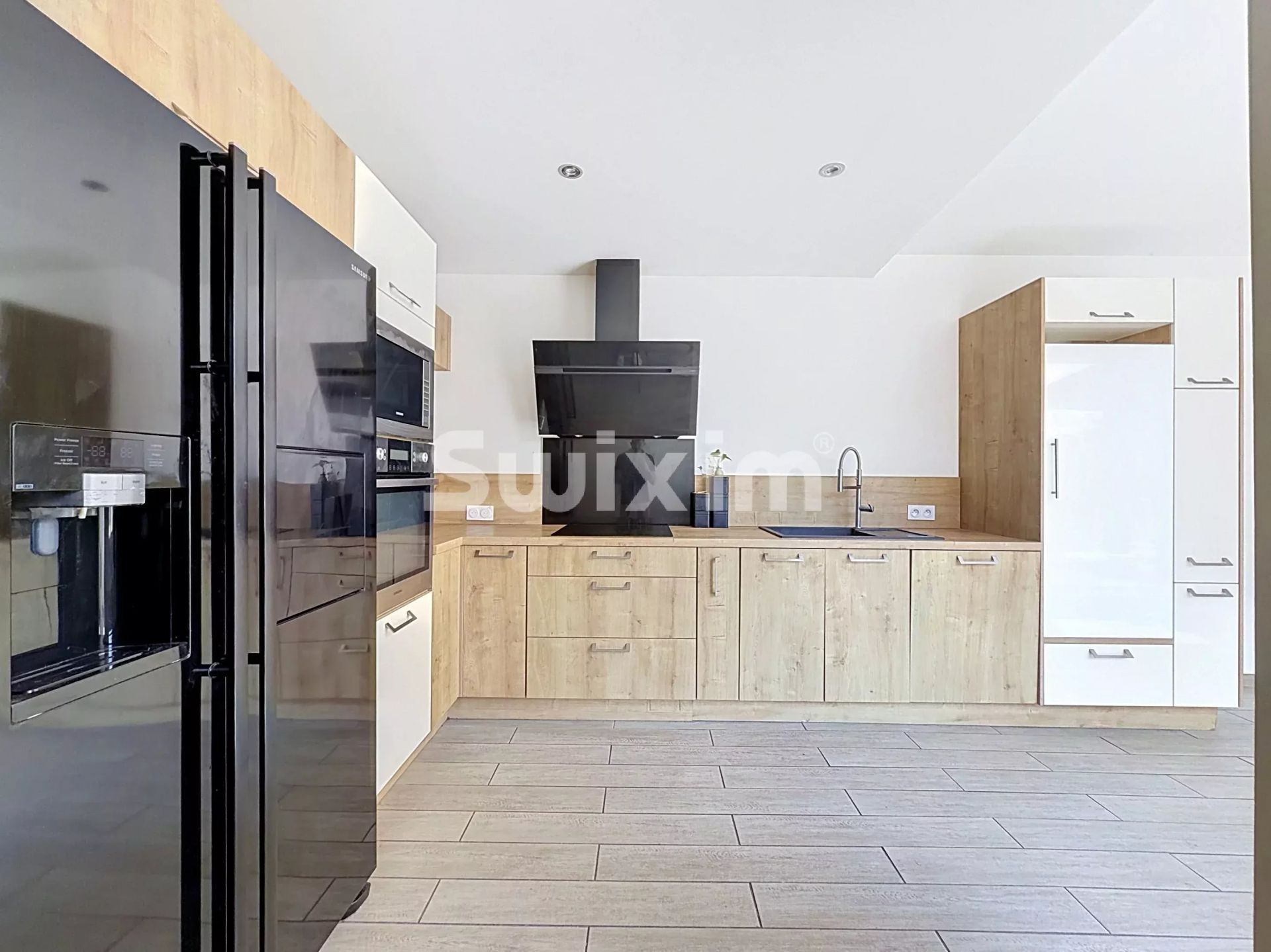 apartment 4 Rooms for sale on Gex (01170)