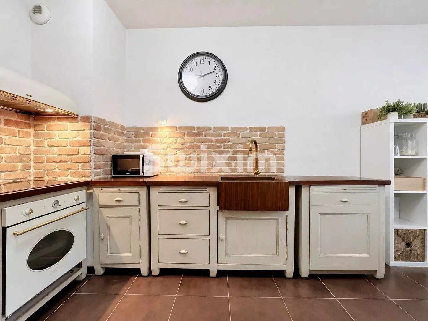 apartment 2 Rooms for sale on Gex (01170)