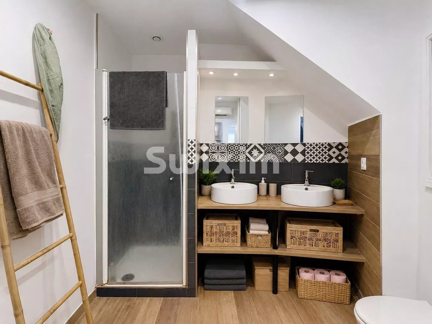 apartment 3 Rooms for sale on Gex (01170)