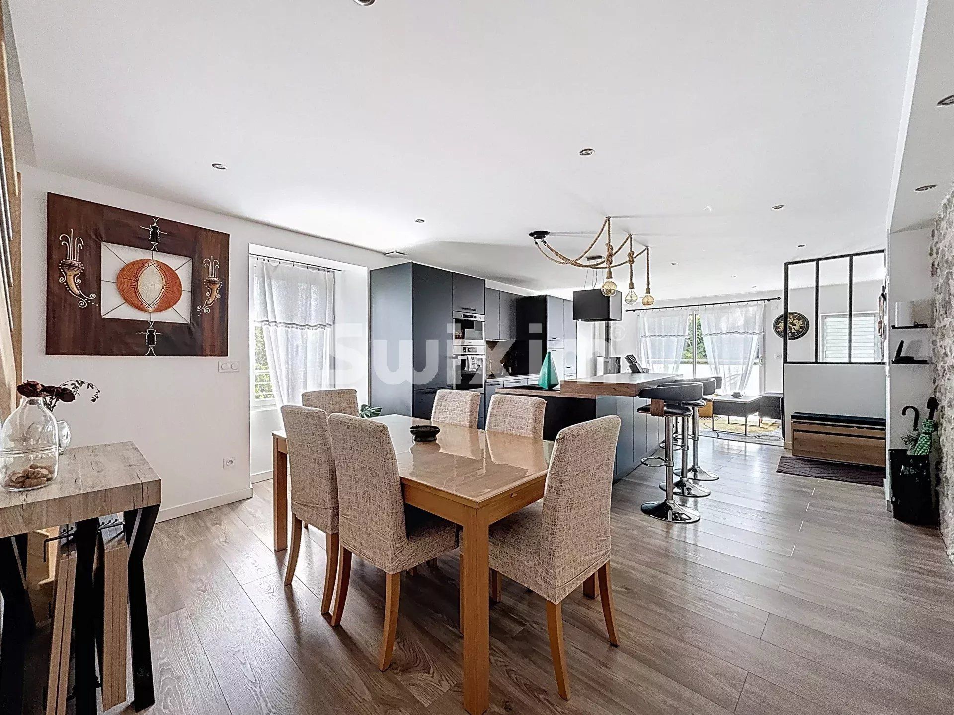 apartment 6 Rooms for sale on Divonne-les-Bains (01220)