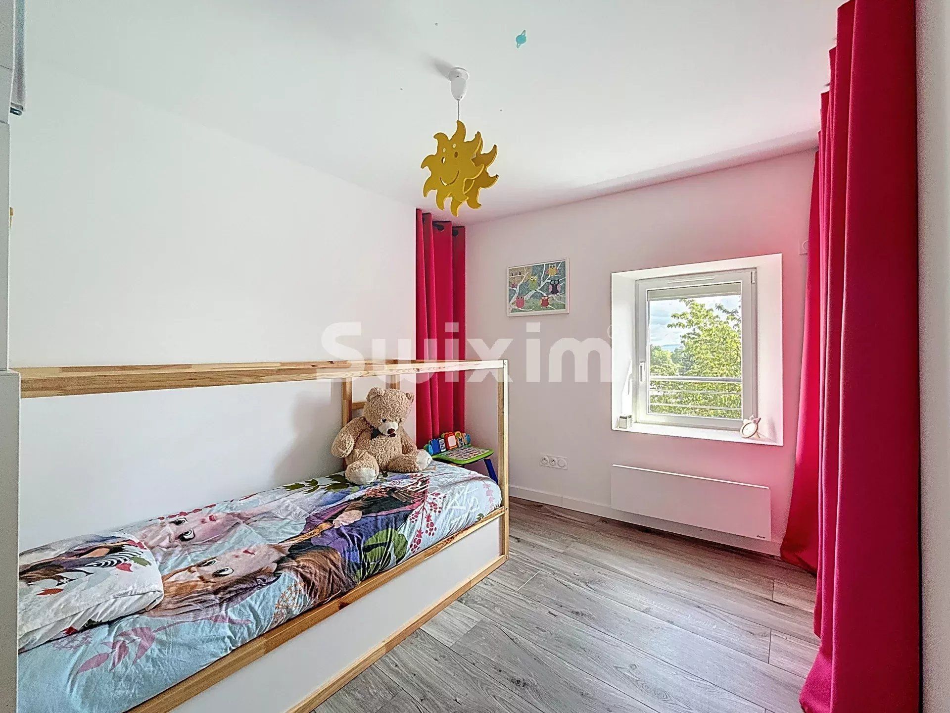 apartment 6 Rooms for sale on Divonne-les-Bains (01220)