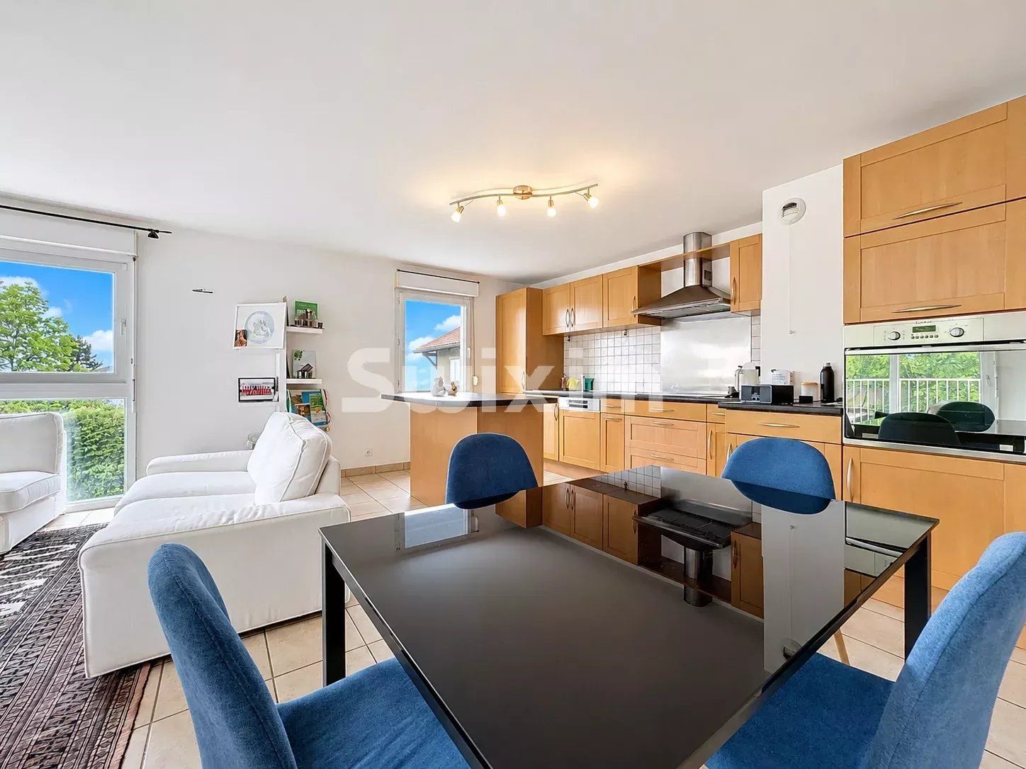 apartment 3 Rooms for sale on Cessy (01170)