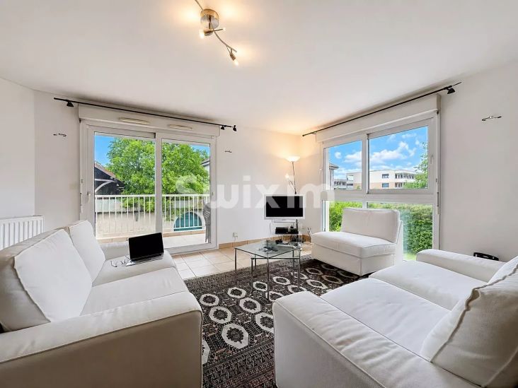Sale Apartment Cessy 3&nbsp;Rooms 87&nbsp;m²