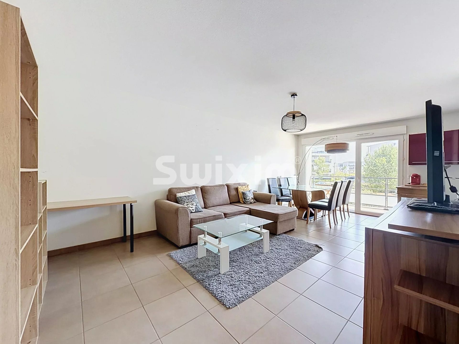 apartment 3 Rooms for sale on Saint-Genis-Pouilly (01630)