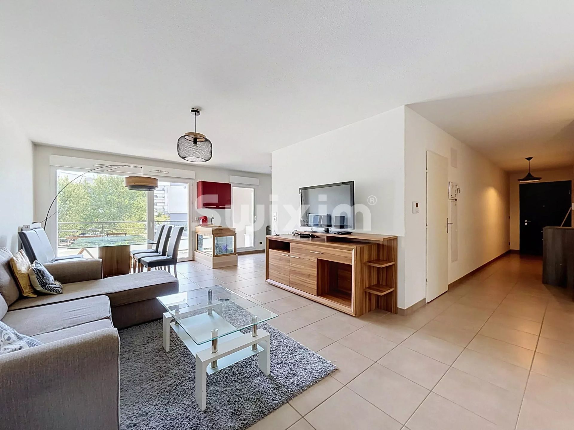 apartment 3 Rooms for sale on Saint-Genis-Pouilly (01630)