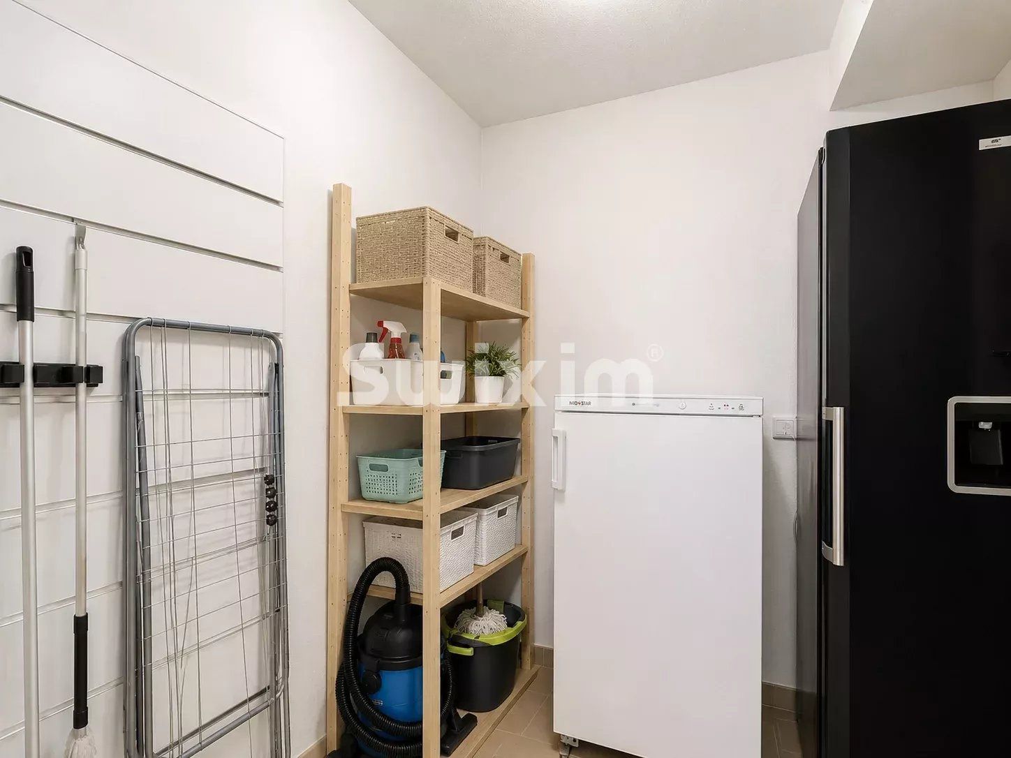 apartment 3 Rooms for sale on Saint-Genis-Pouilly (01630)